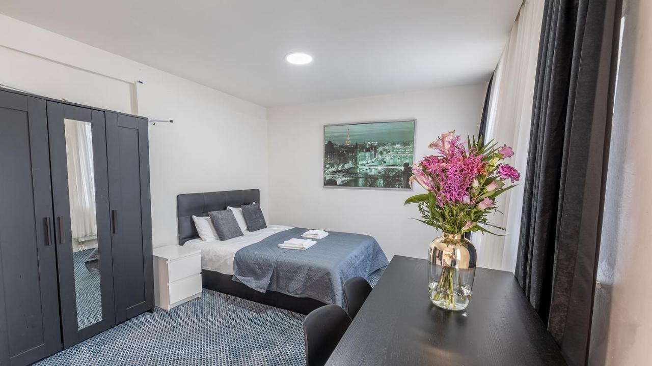 Gare Du Midi 31 Appartement Brussel